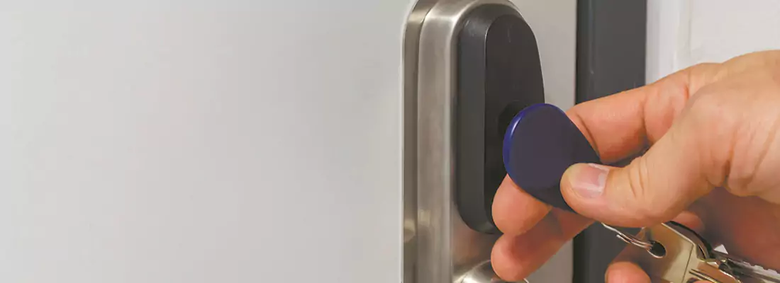 Choosing the Right Fob Door Lock System for Your Property in Ensley, FL